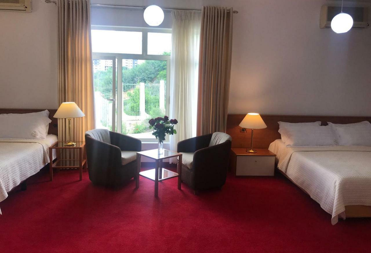 Chateau Linza Resort Тирана Экстерьер фото